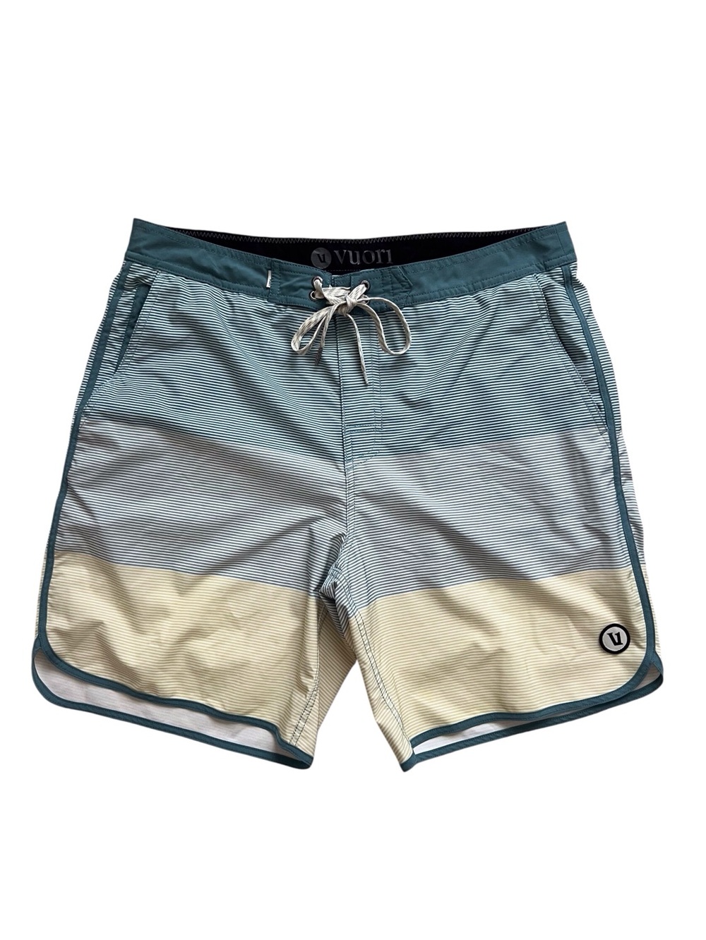 Vuori Men’s 34 Cruise Boardshort 7” Green Yellow Stripe Swim Beach Surf Preppy